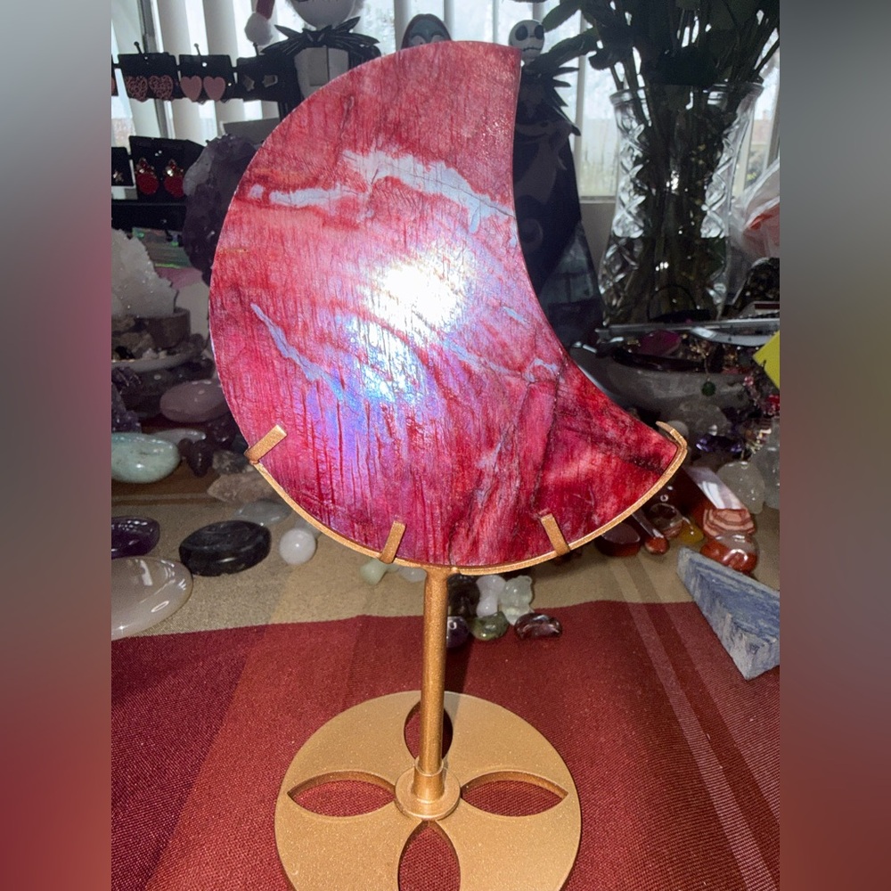 Red Moonstone Moon w/stand - Picture 5 of 5
